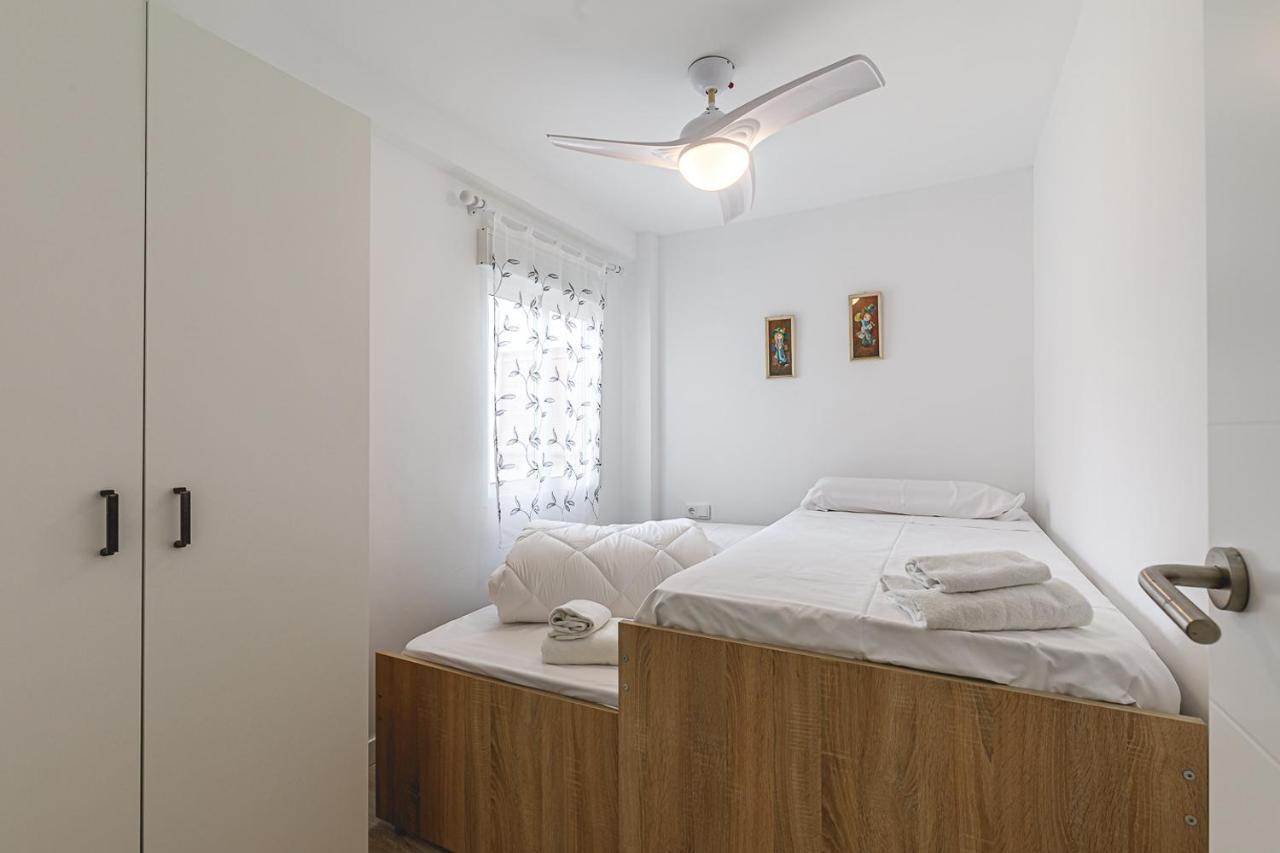 Luminoso Y Acogedor Apartamento Con Ac アリカンテ エクステリア 写真