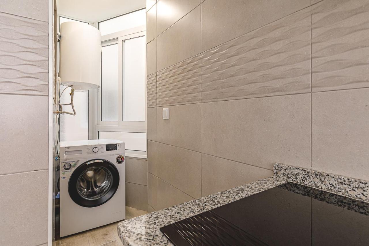 Luminoso Y Acogedor Apartamento Con Ac アリカンテ エクステリア 写真