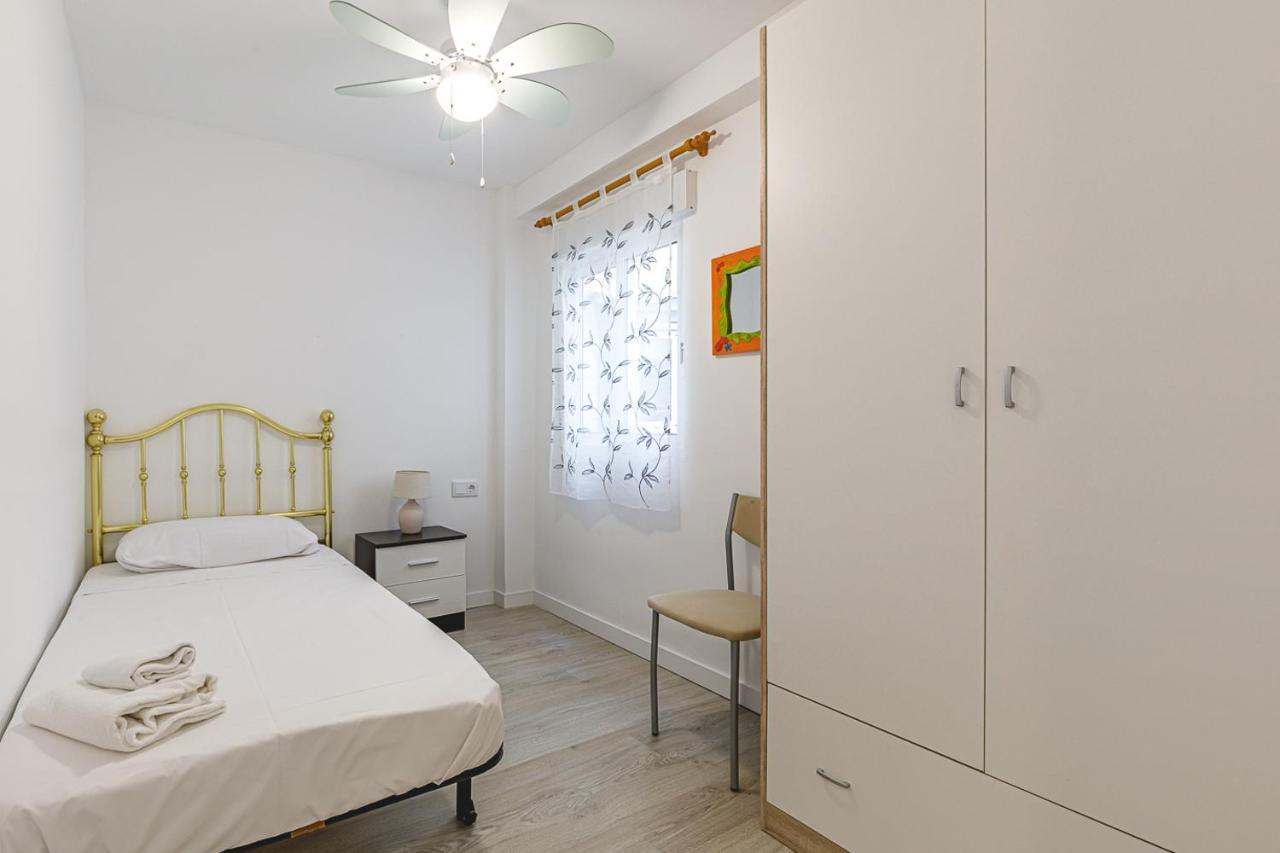 Luminoso Y Acogedor Apartamento Con Ac アリカンテ エクステリア 写真